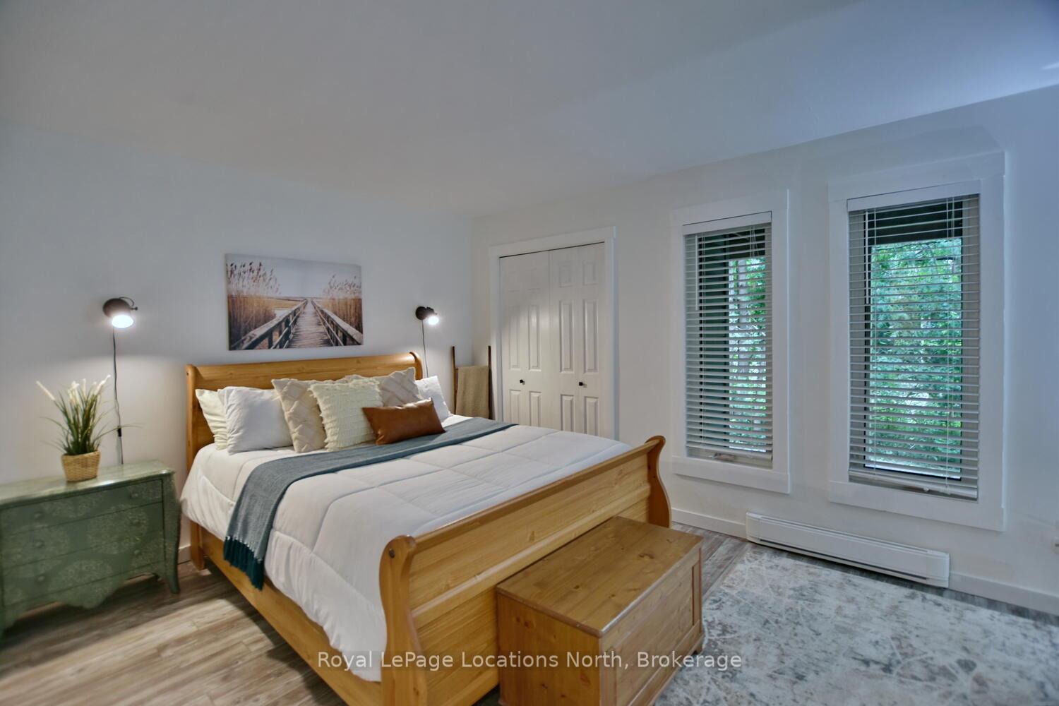 Photo 19 of 207 Escarpment Crescent, Collingwood — HOMEH