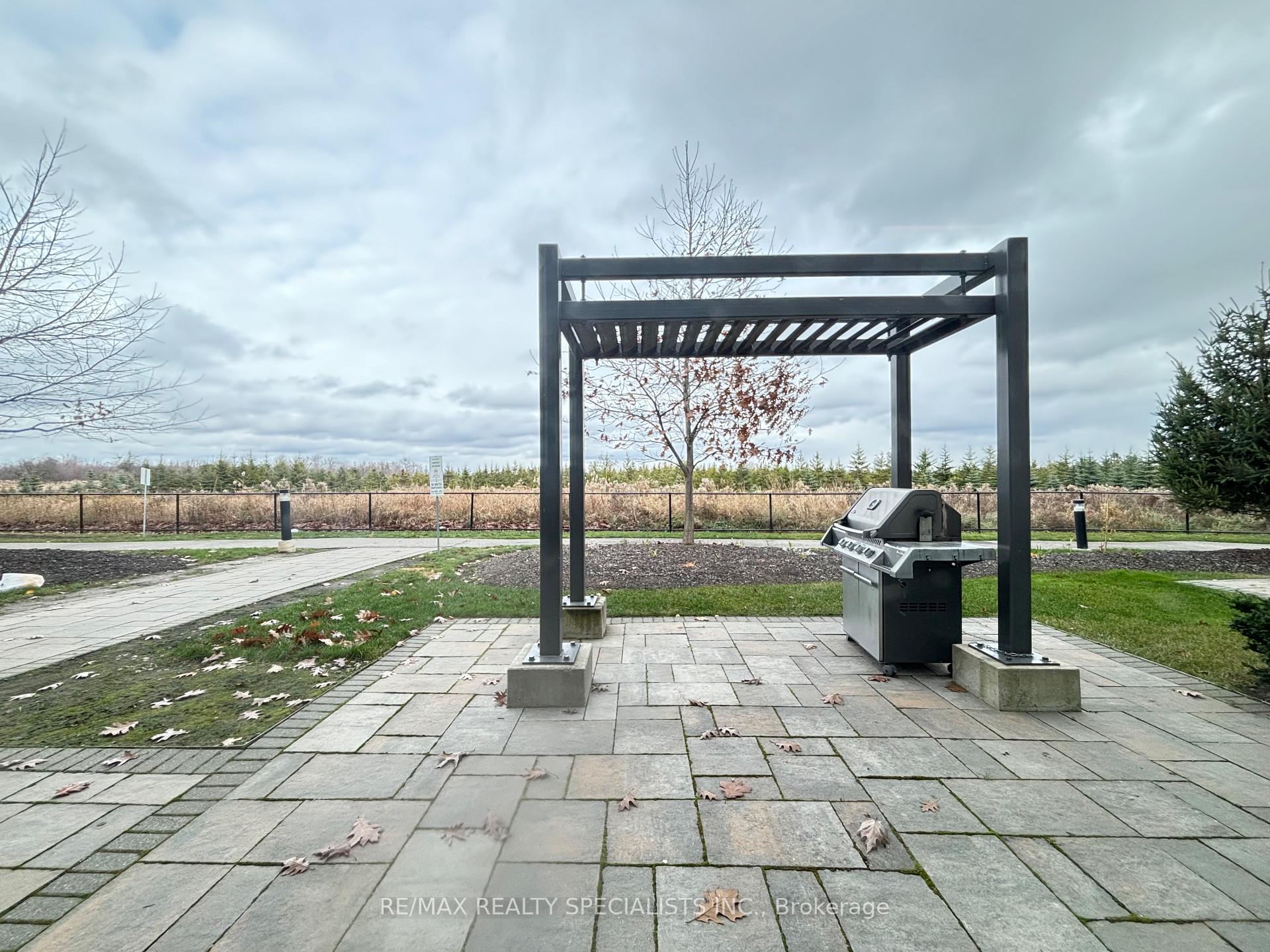 Photo 6 of Unit 305, 45 Yorkland Boulevard, Brampton, Goreway Drive Corridor — HOMEH