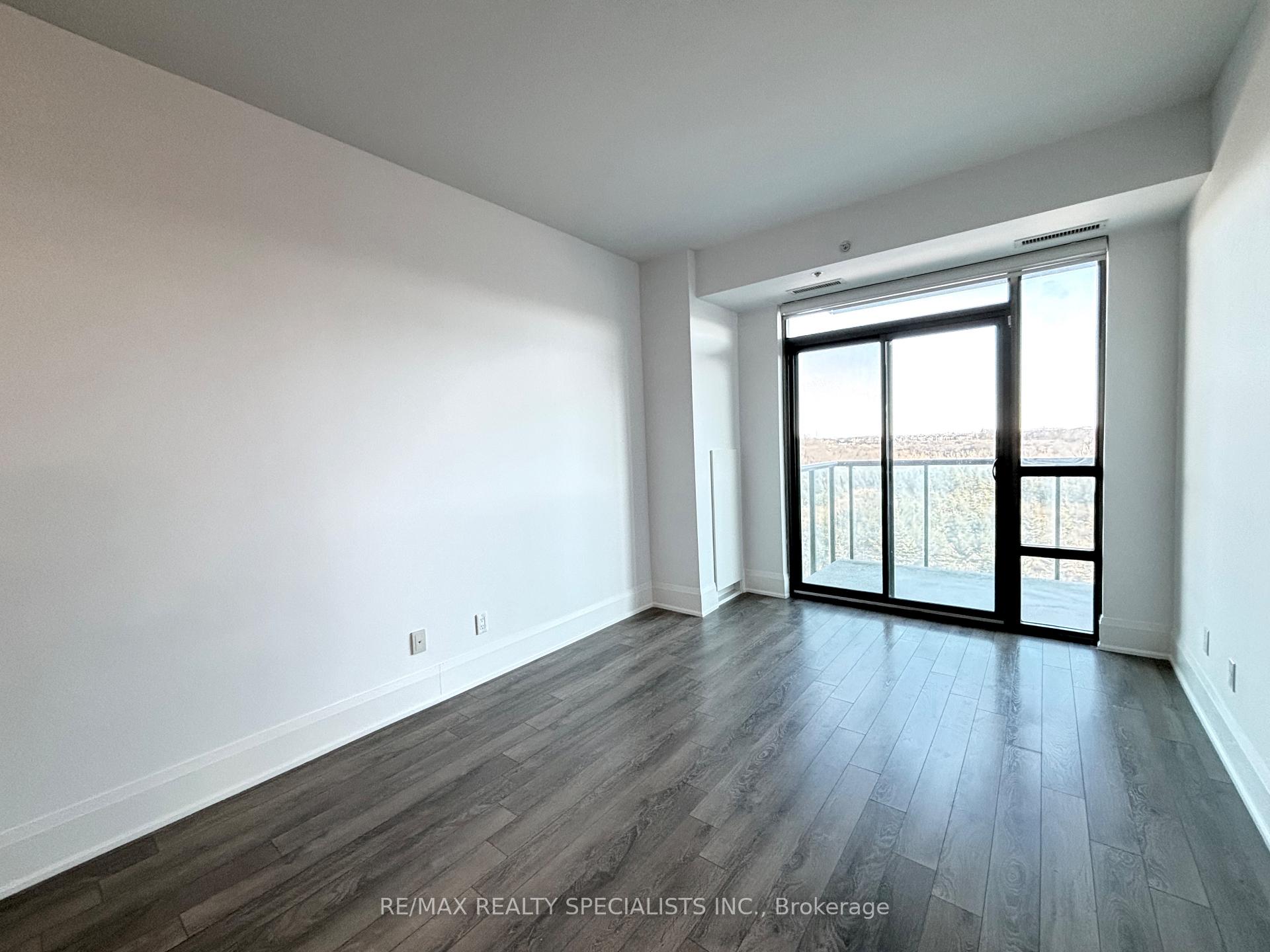 Photo 8 of Unit 305, 45 Yorkland Boulevard, Brampton, Goreway Drive Corridor — HOMEH