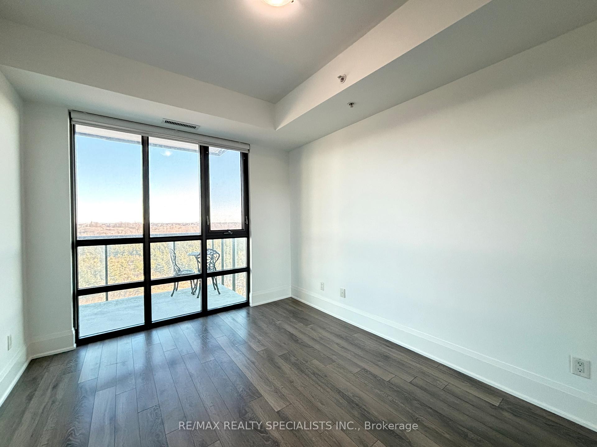 Photo 14 of Unit 305, 45 Yorkland Boulevard, Brampton, Goreway Drive Corridor — HOMEH