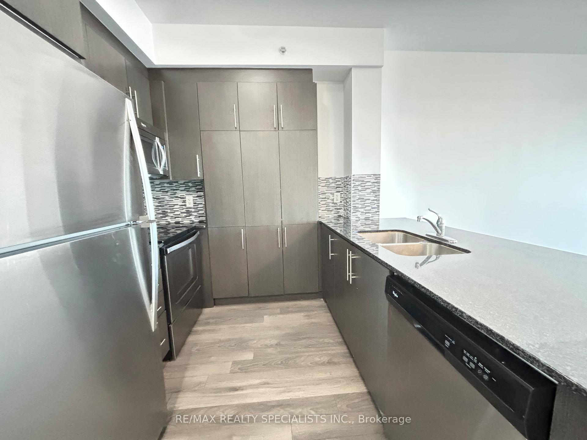 Photo 19 of Unit 305, 45 Yorkland Boulevard, Brampton, Goreway Drive Corridor — HOMEH