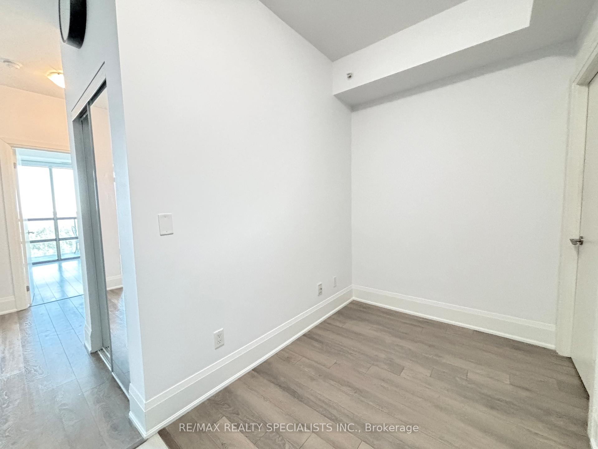 Photo 23 of Unit 305, 45 Yorkland Boulevard, Brampton, Goreway Drive Corridor — HOMEH