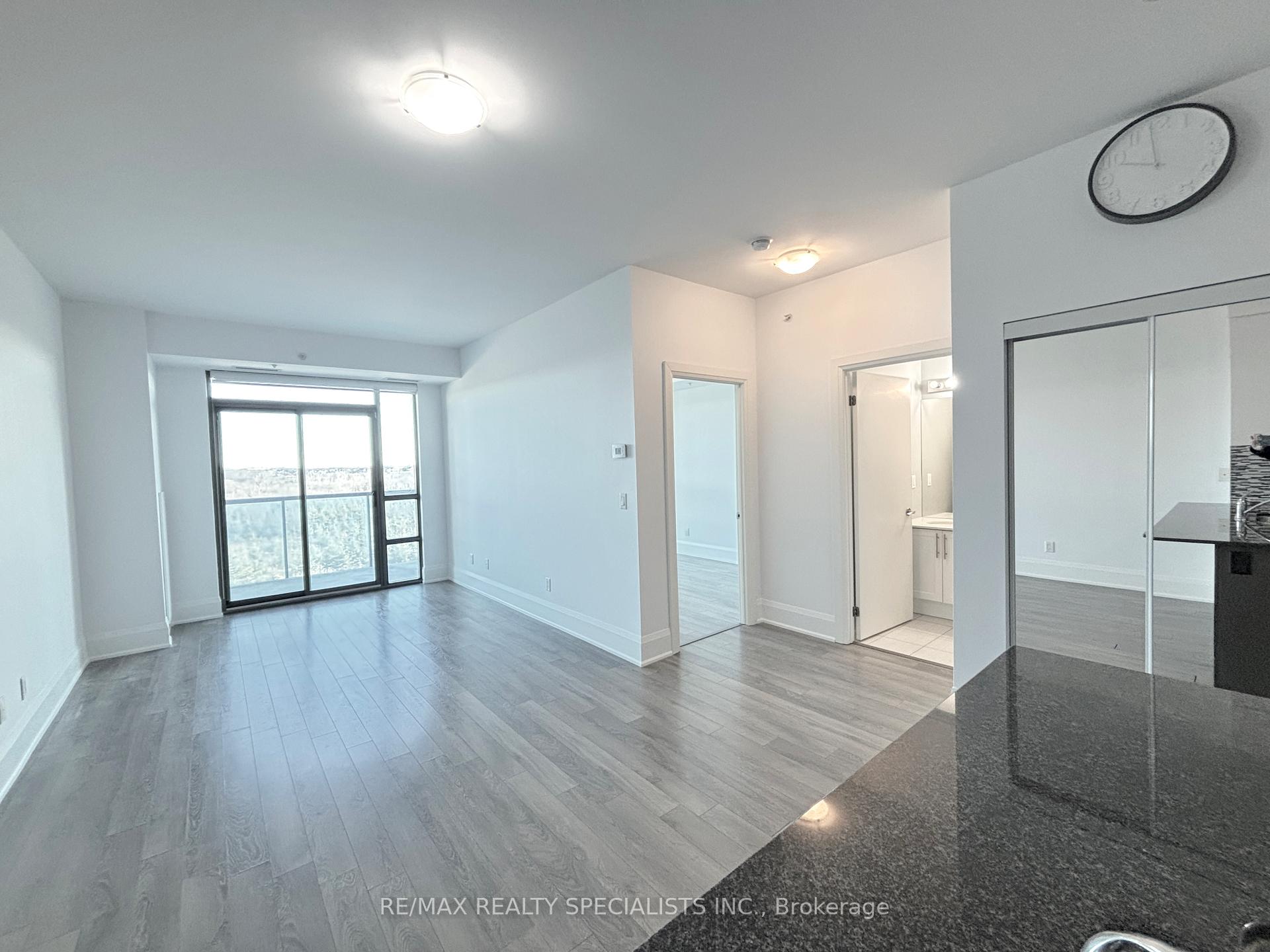 Photo 25 of Unit 305, 45 Yorkland Boulevard, Brampton, Goreway Drive Corridor — HOMEH