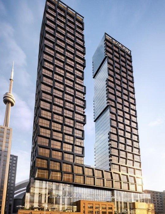 Front of Unit 1106, 15 Mercer Street