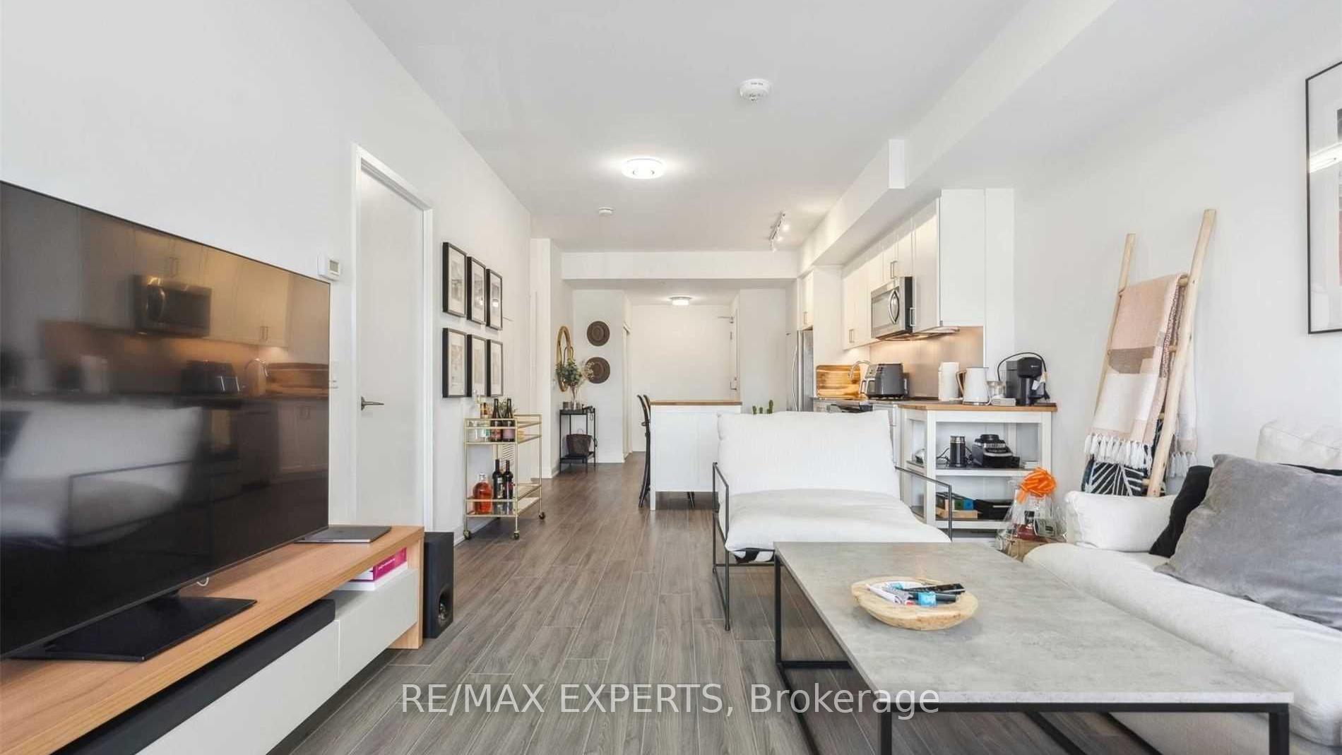 Photo 14 of Unit 204, 681 Yonge Street, Barrie, Painswick South — HOMEH