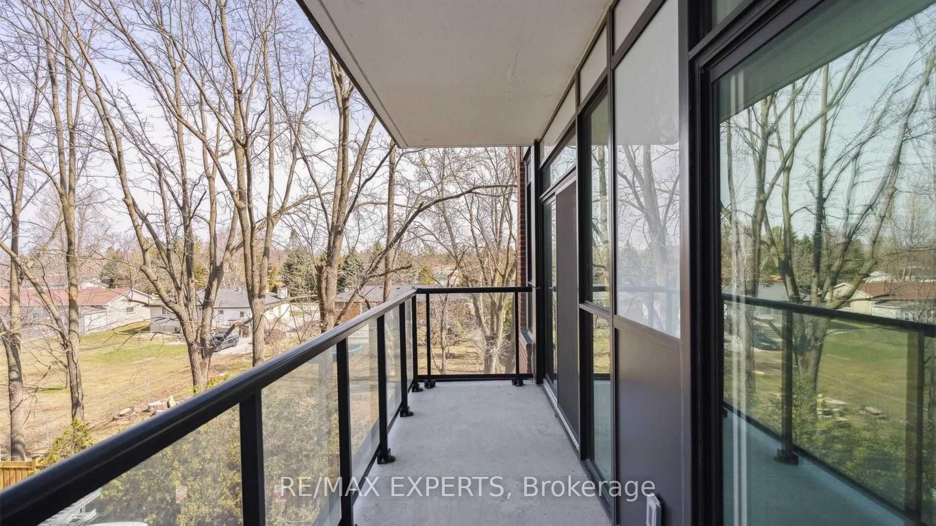 Photo 24 of Unit 204, 681 Yonge Street, Barrie, Painswick South — HOMEH