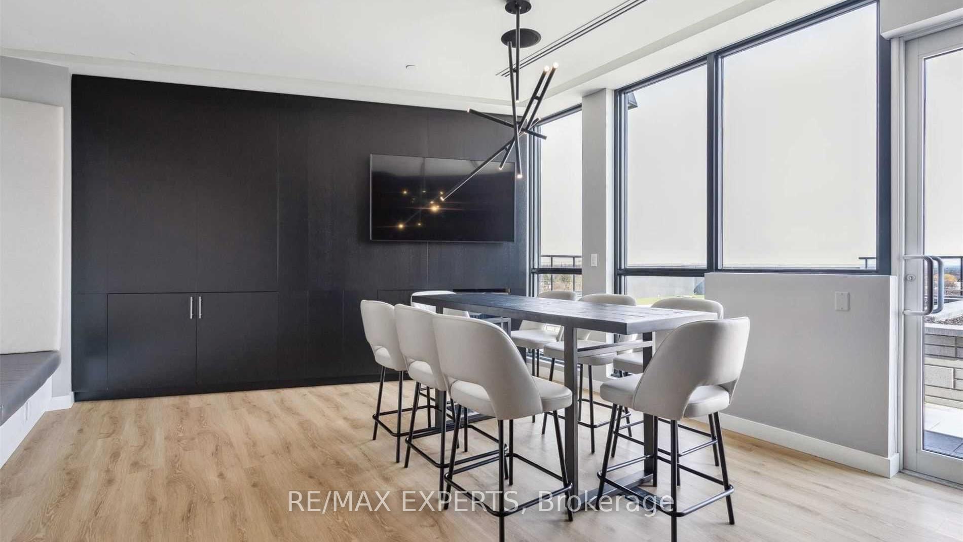 Photo 27 of Unit 204, 681 Yonge Street, Barrie, Painswick South — HOMEH