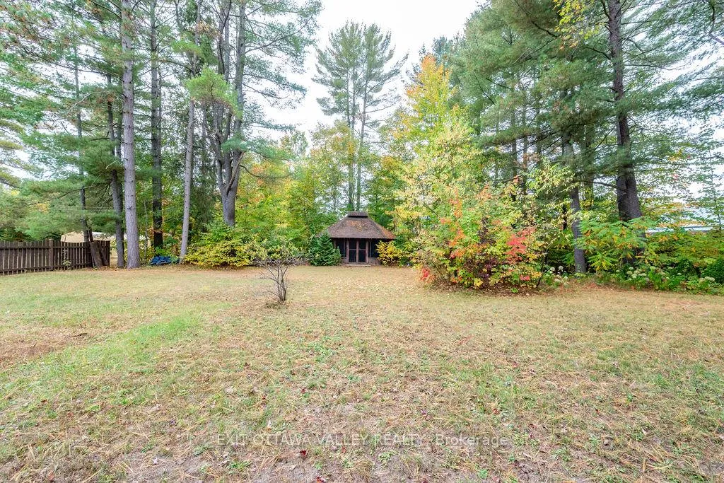 Photo 35 of 53 James Street, Deep River, Deep River — HOMEH