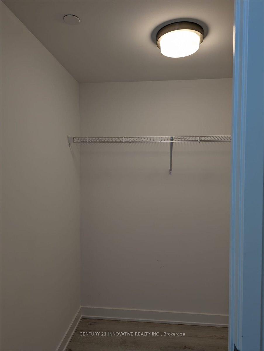 Photo 15 of Unit 415, 681 Yonge Street, Barrie, Painswick South — HOMEH