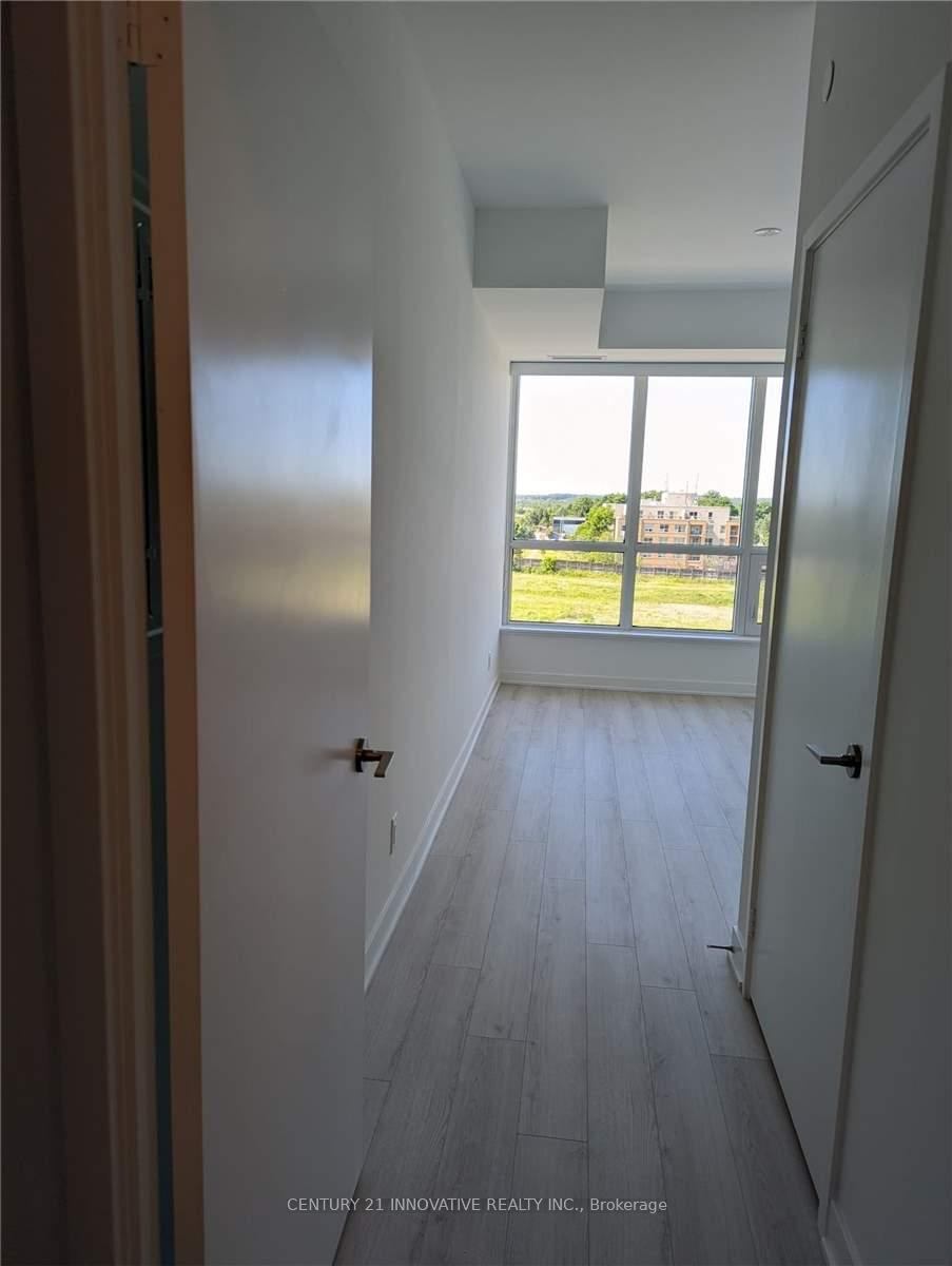 Photo 17 of Unit 415, 681 Yonge Street, Barrie, Painswick South — HOMEH