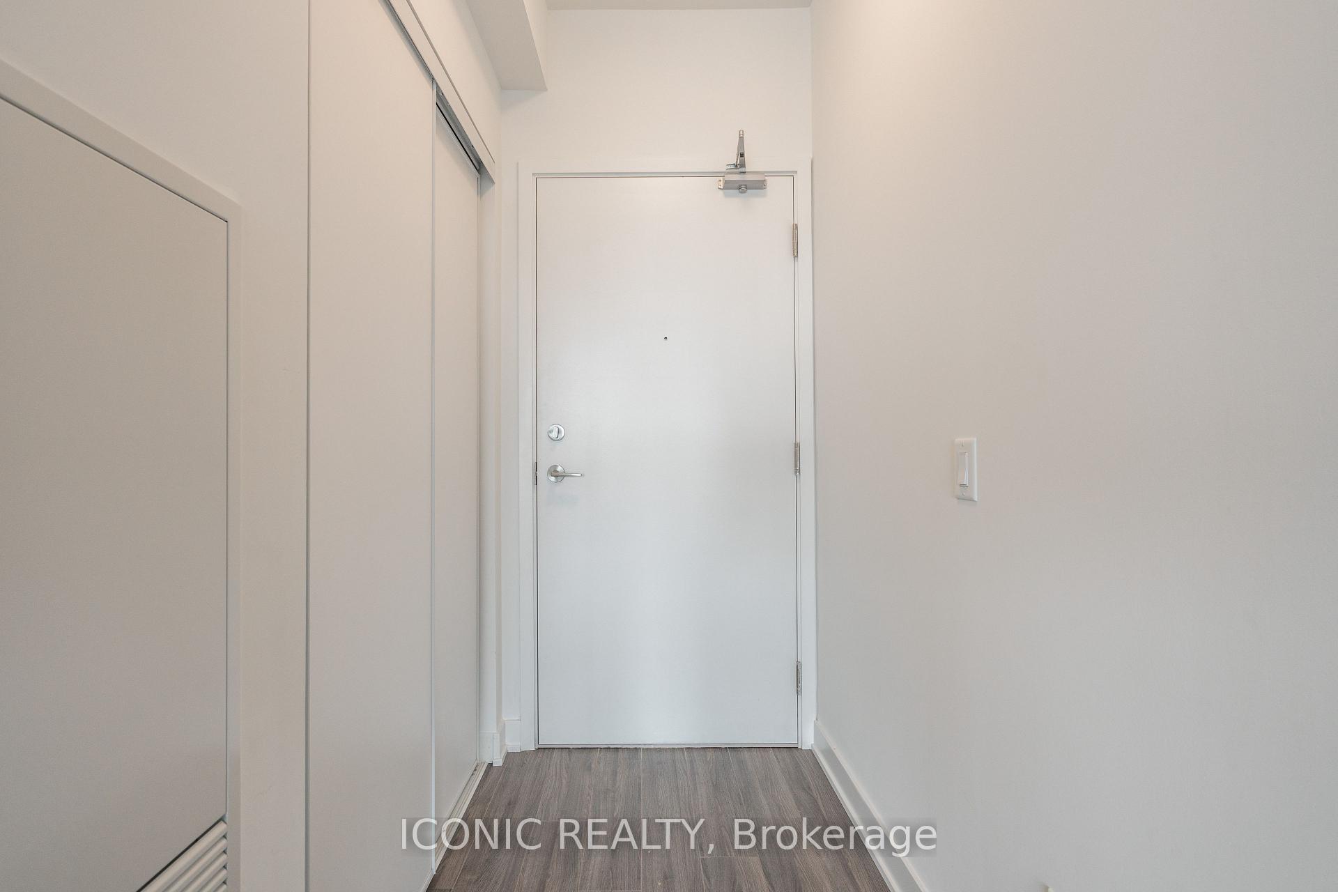 Photo 8 of Unit 608, 681 Yonge Street, Barrie, Painswick South — HOMEH