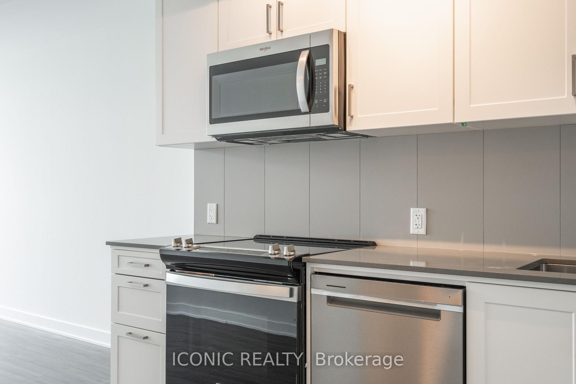 Photo 14 of Unit 608, 681 Yonge Street, Barrie, Painswick South — HOMEH