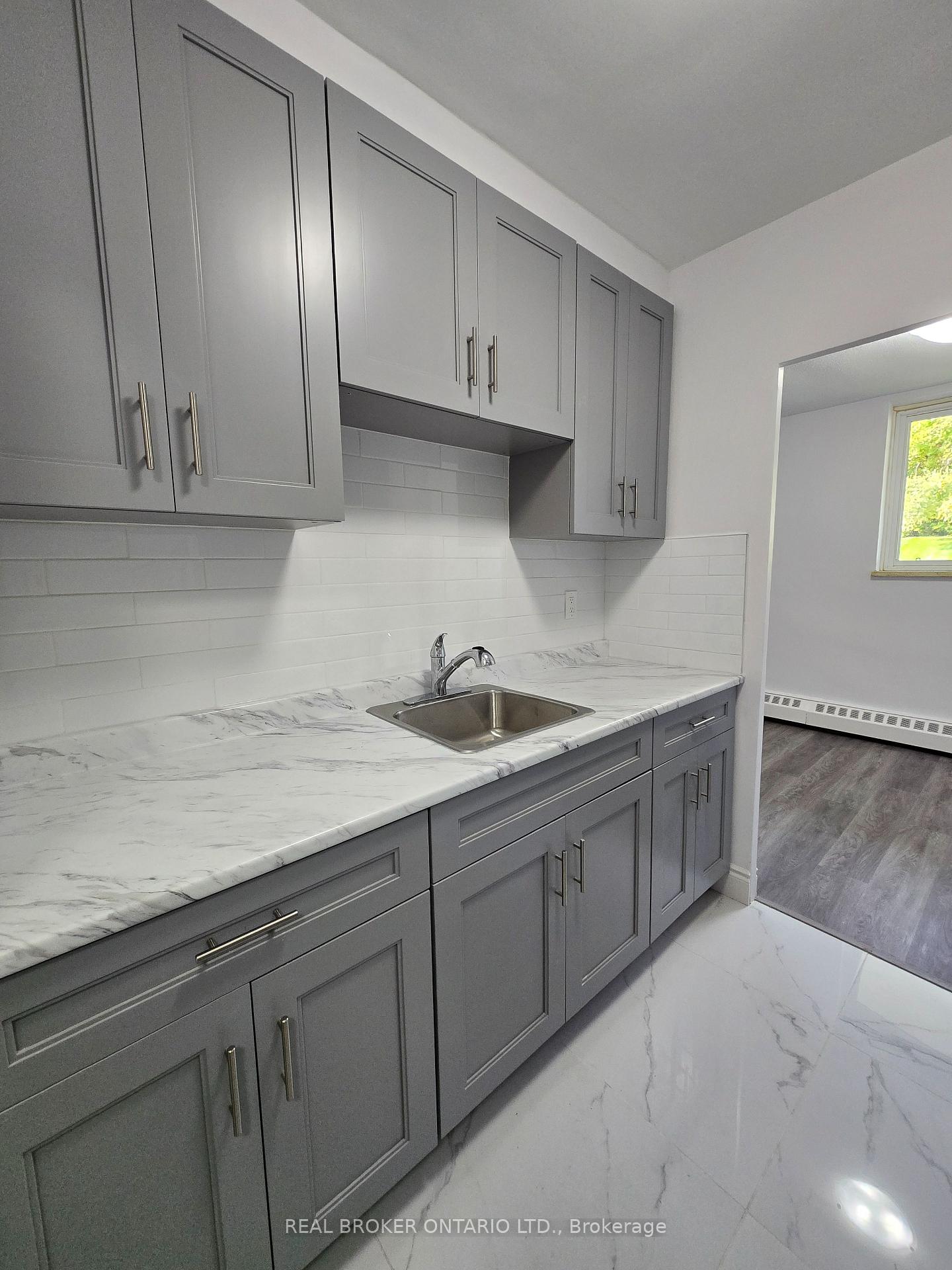 Photo 5 of Unit Apt # 102, 11 Wellington Rd 124, Erin — HOMEH