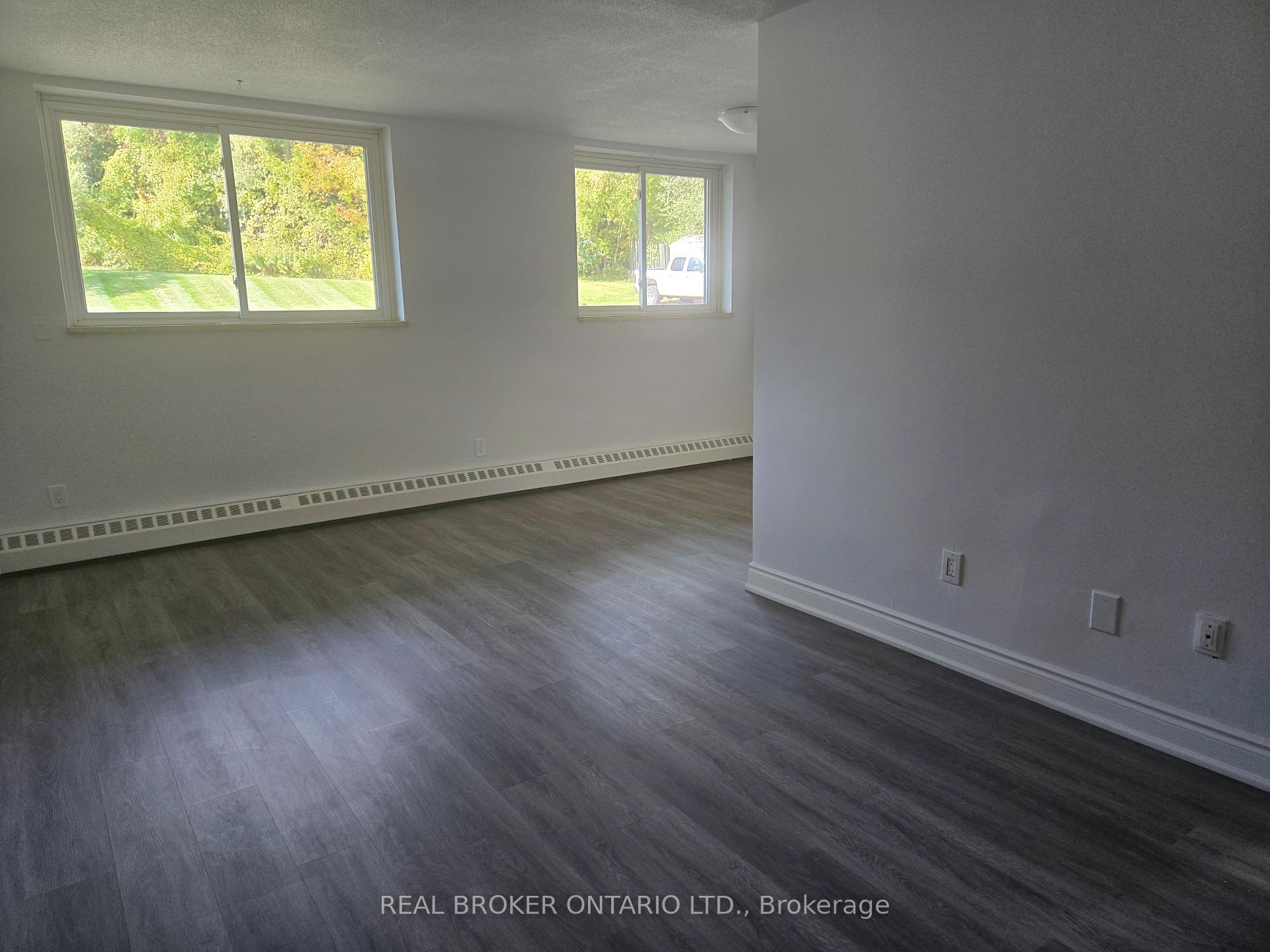 Photo 10 of Unit Apt # 102, 11 Wellington Rd 124, Erin — HOMEH
