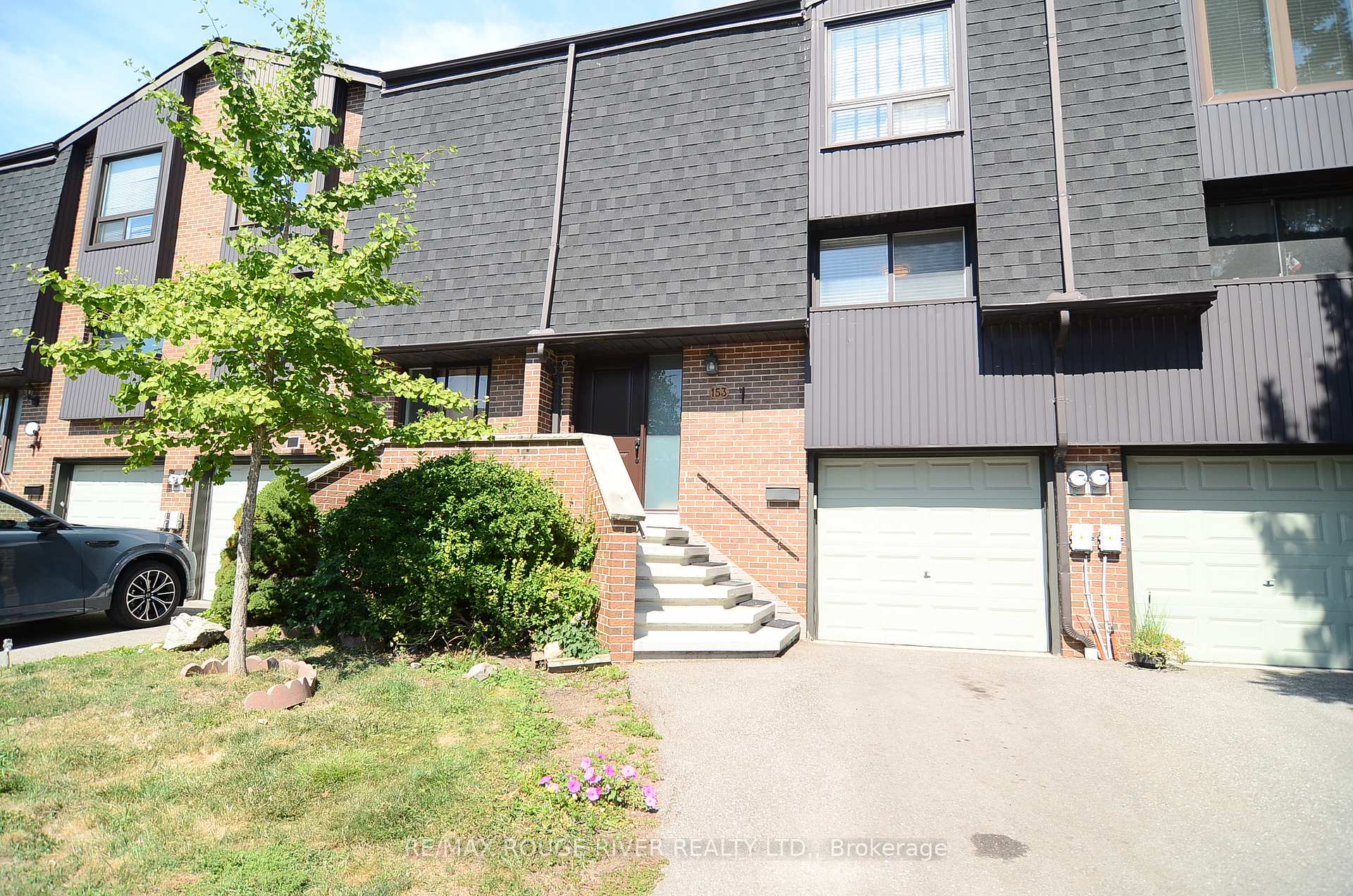 Photo 1 of 153 Maple Branch Path, Etobicoke, Kingsview Village-The Westway — HOMEH