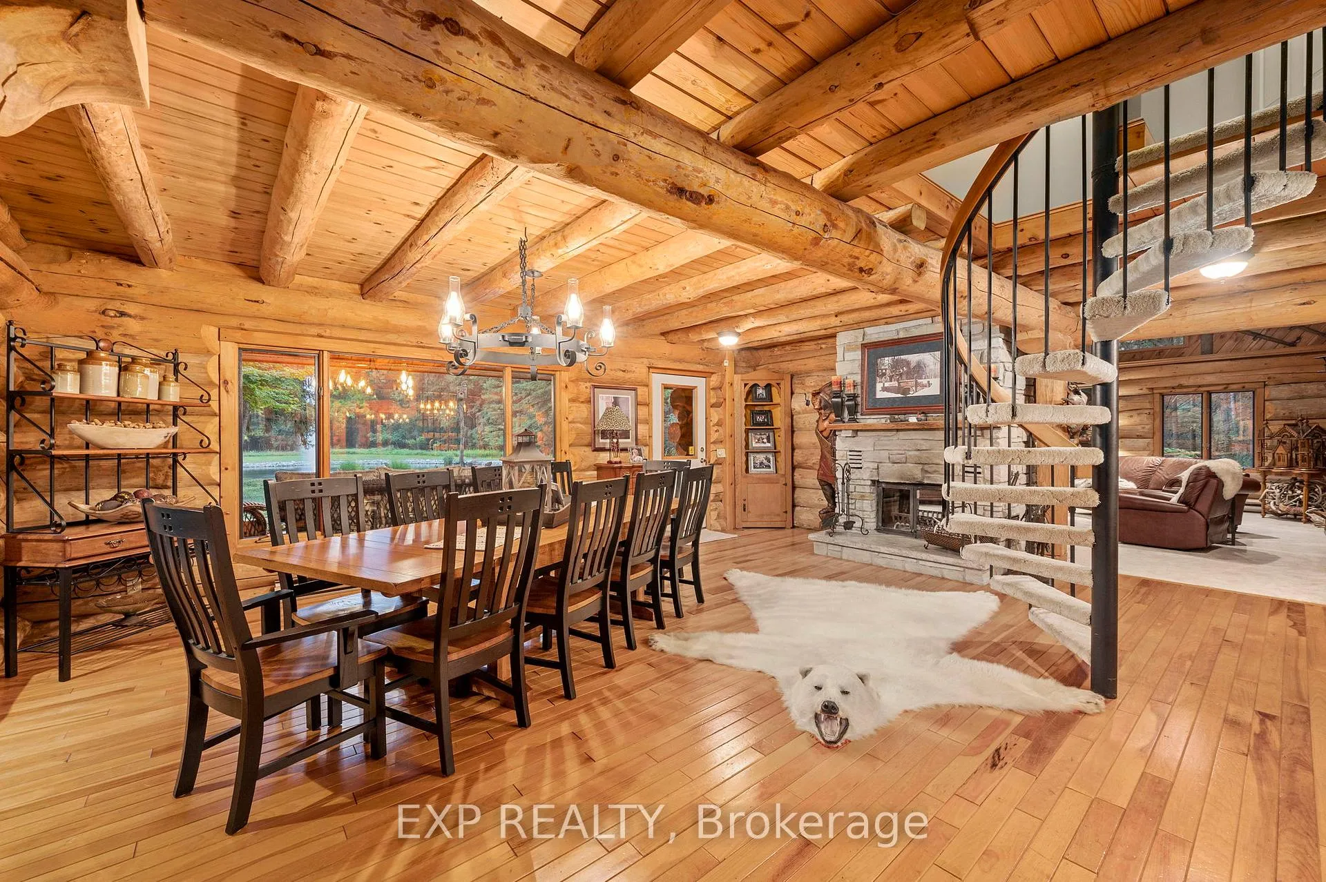 Photo 10 of 10608 Longwoods Road, Middlesex Centre, Rural Middlesex Centre — HOMEH