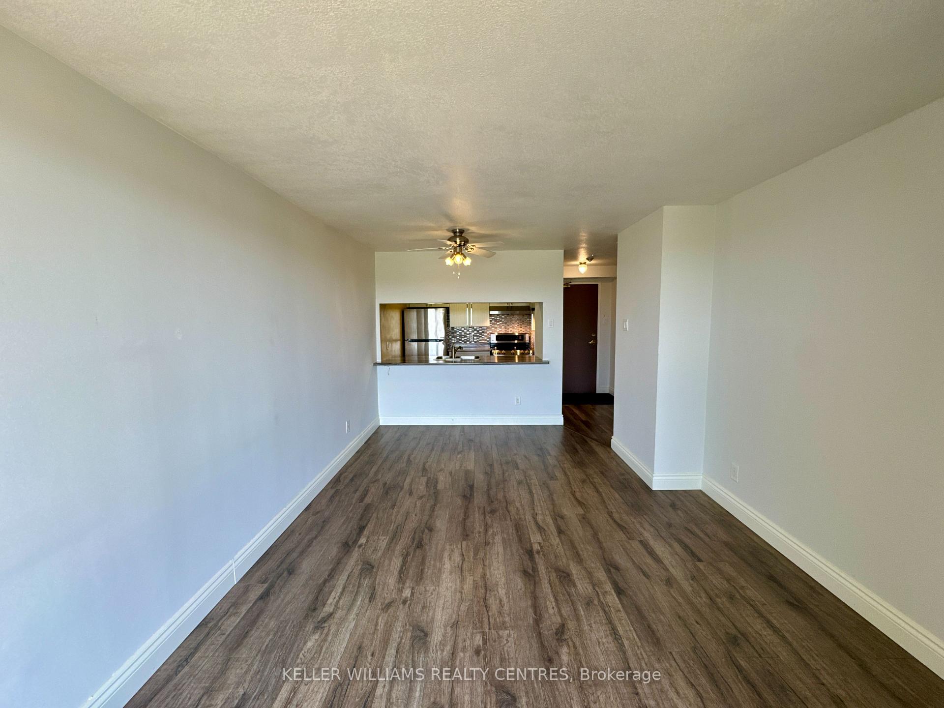 Photo 11 of Unit 712, 75 Ellen Street, Barrie, City Centre — HOMEH