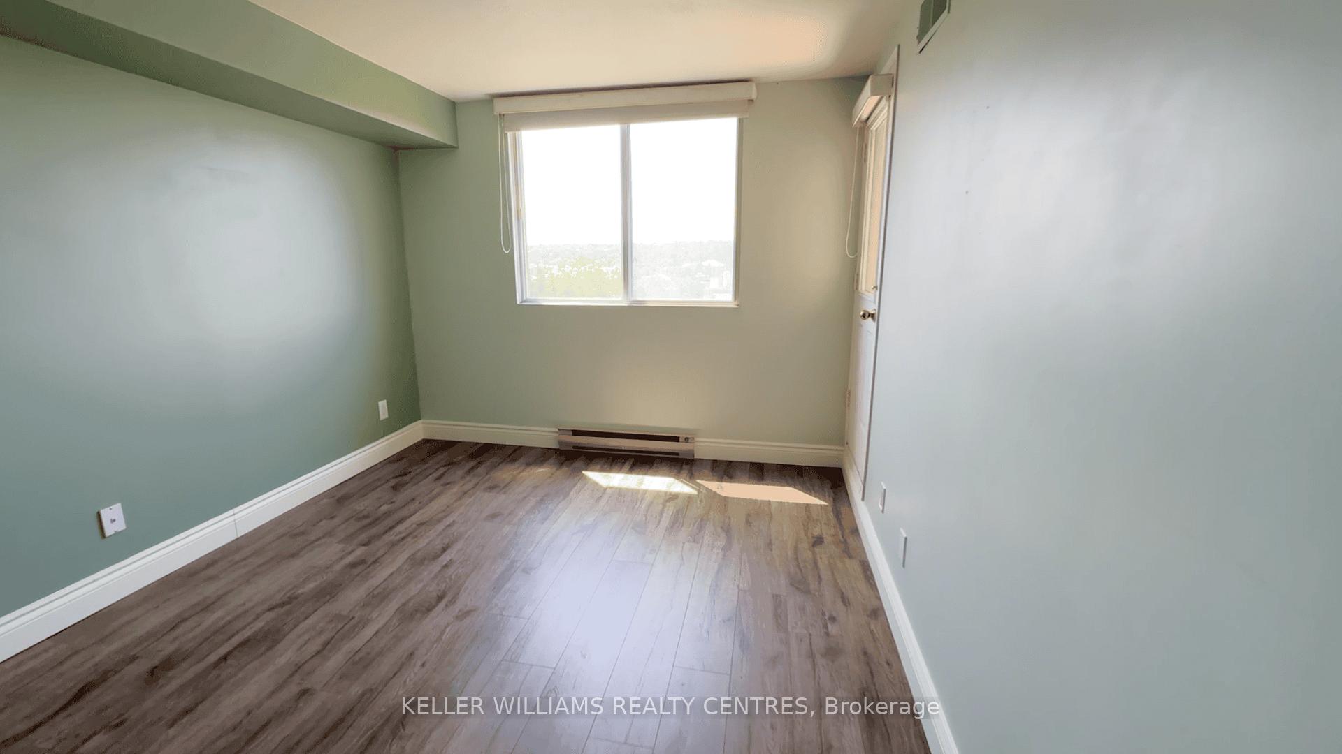 Photo 13 of Unit 712, 75 Ellen Street, Barrie, City Centre — HOMEH