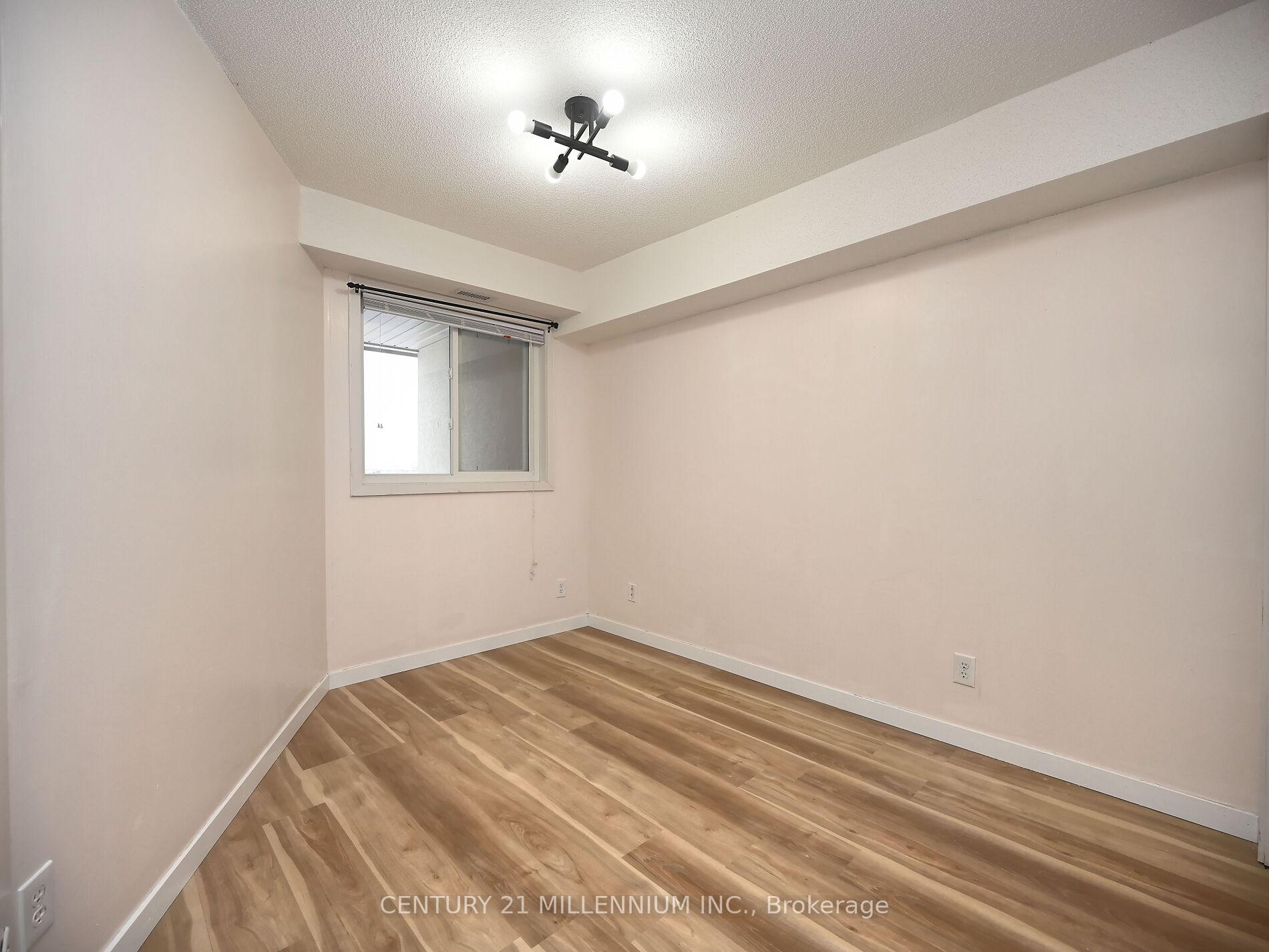 Photo 13 of Unit 1209, 8 Dayspring Circle, Brampton, Goreway Drive Corridor — HOMEH