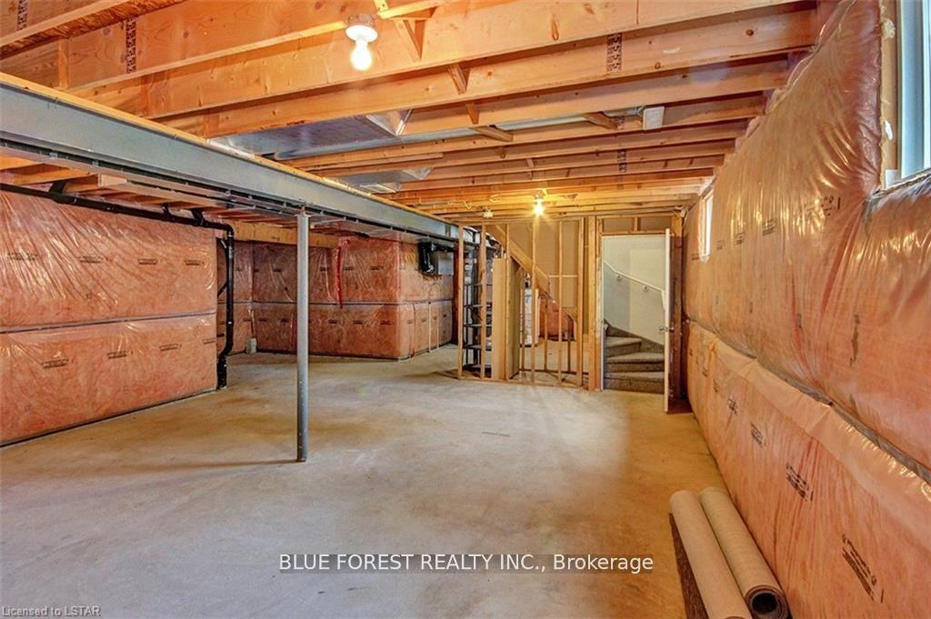 Photo 18 of Unit 35, 375 Scott Street, Strathroy-Caradoc, SE — HOMEH