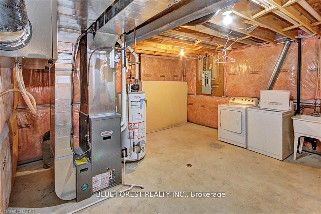Photo 19 of Unit 35, 375 Scott Street, Strathroy-Caradoc, SE — HOMEH