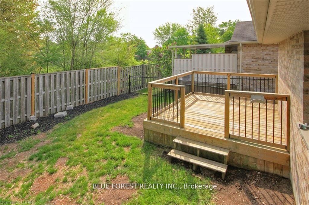 Photo 22 of Unit 35, 375 Scott Street, Strathroy-Caradoc, SE — HOMEH