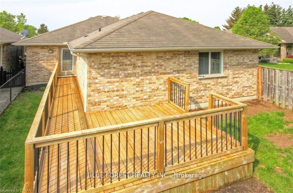 Photo 23 of Unit 35, 375 Scott Street, Strathroy-Caradoc, SE — HOMEH