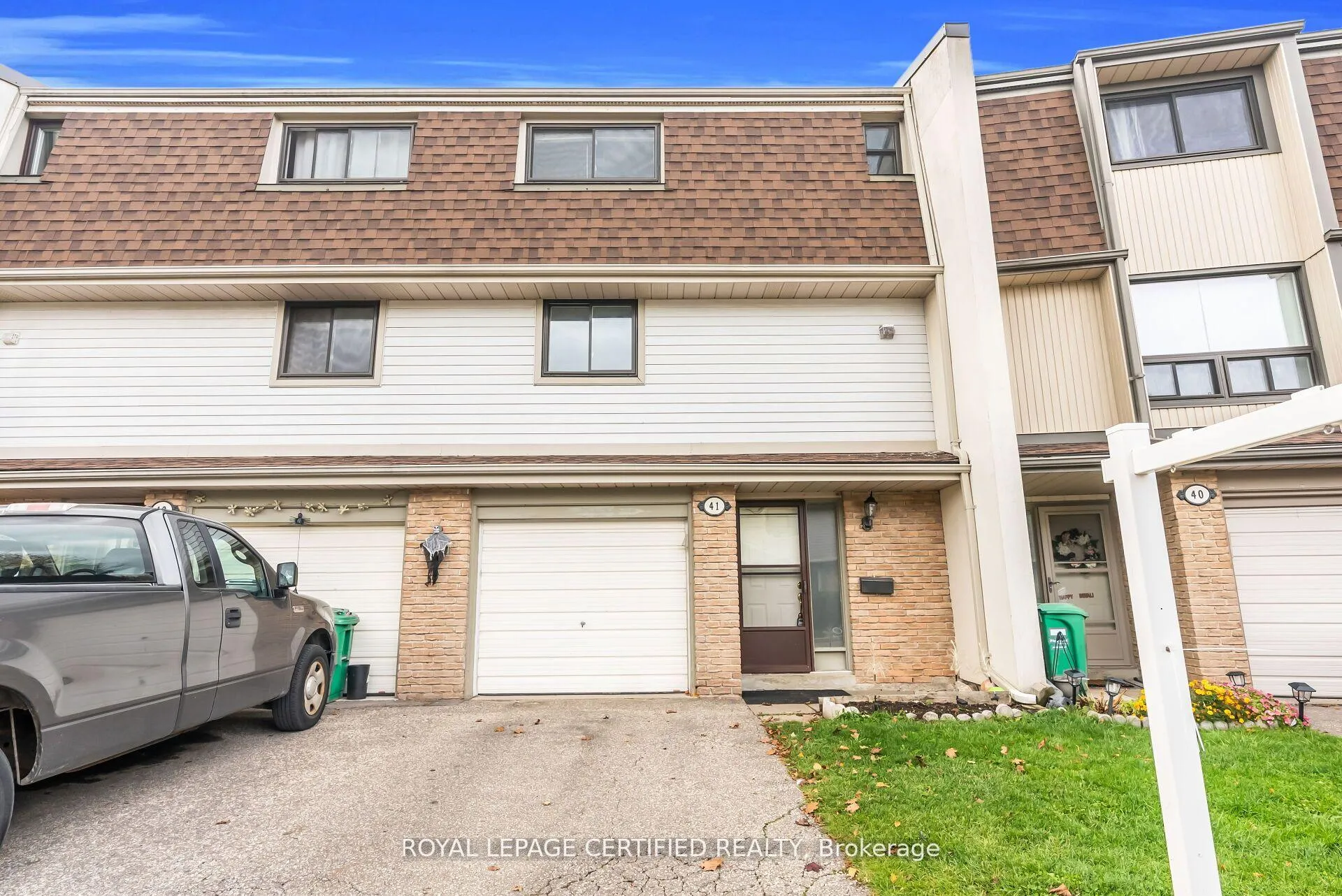 Photo 4 of 41 Ashton Crescent, Brampton, Central Park — HOMEH