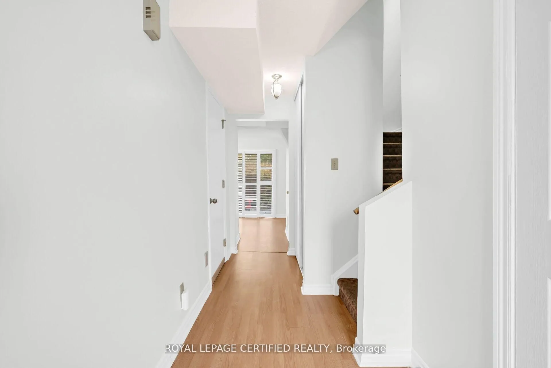 Photo 9 of 41 Ashton Crescent, Brampton, Central Park — HOMEH