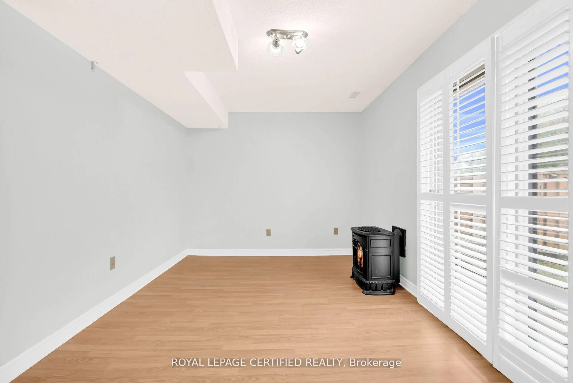 Photo 11 of 41 Ashton Crescent, Brampton, Central Park — HOMEH