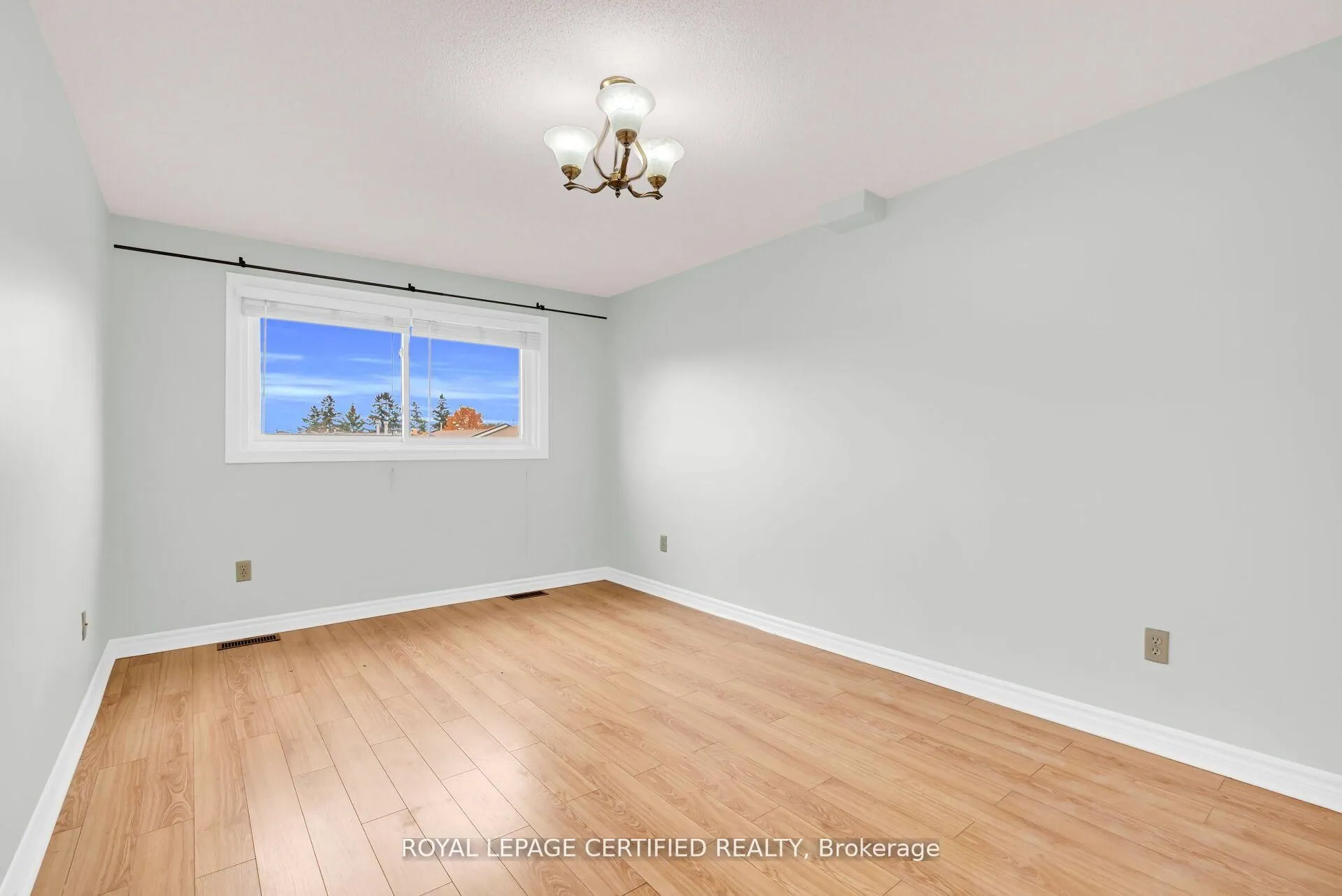 Photo 33 of 41 Ashton Crescent, Brampton, Central Park — HOMEH