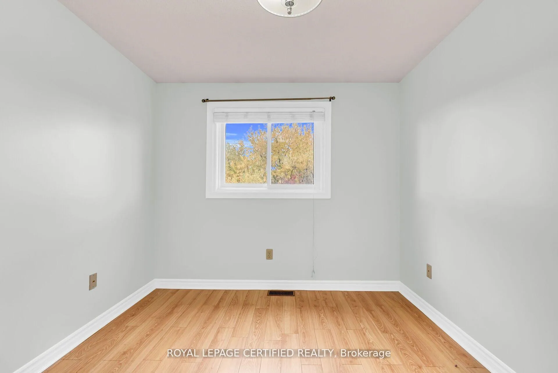 Photo 39 of 41 Ashton Crescent, Brampton, Central Park — HOMEH
