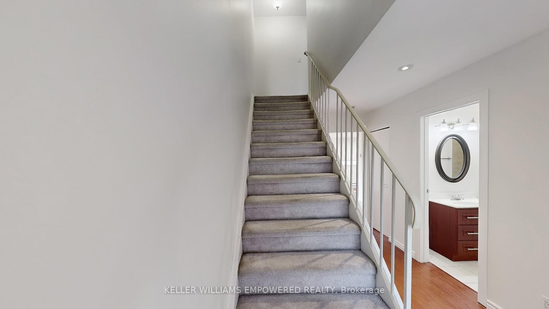 Photo 14 of 19 Harper Way, Markham, Aileen-Willowbrook — HOMEH