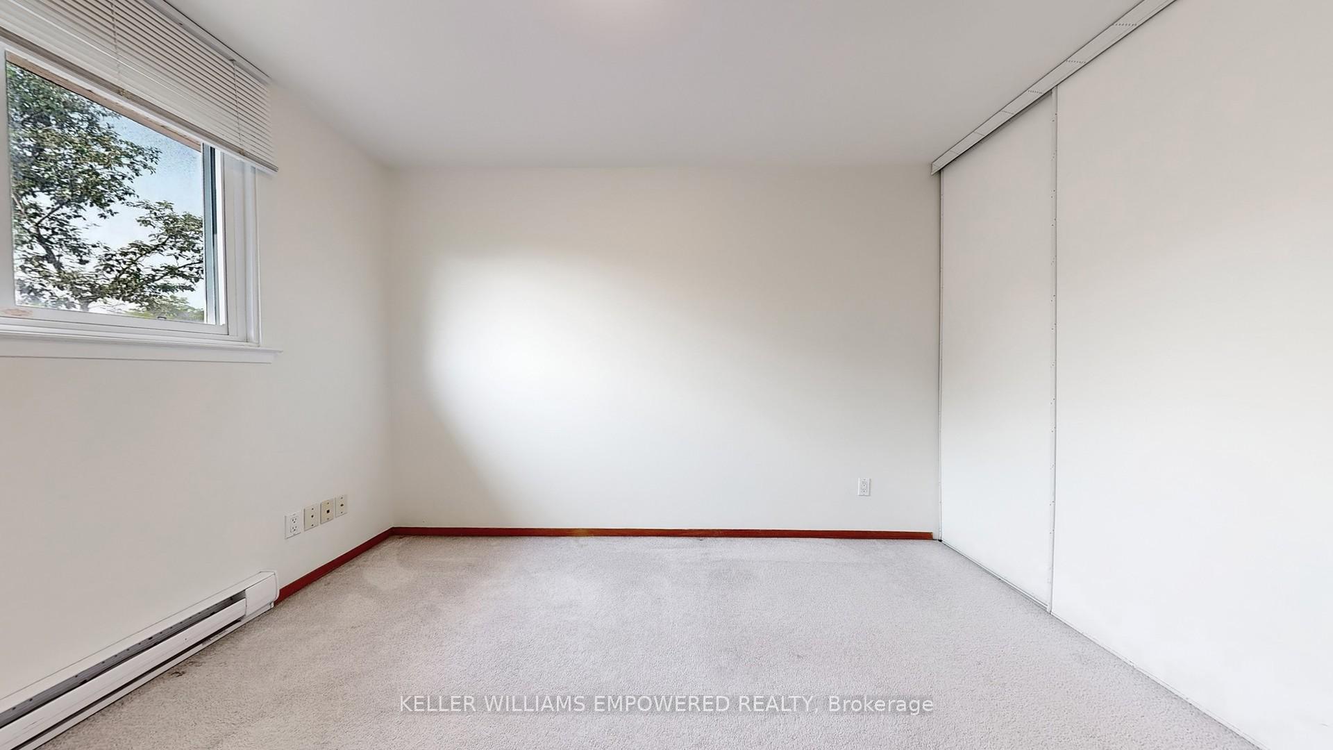 Photo 22 of 19 Harper Way, Markham, Aileen-Willowbrook — HOMEH