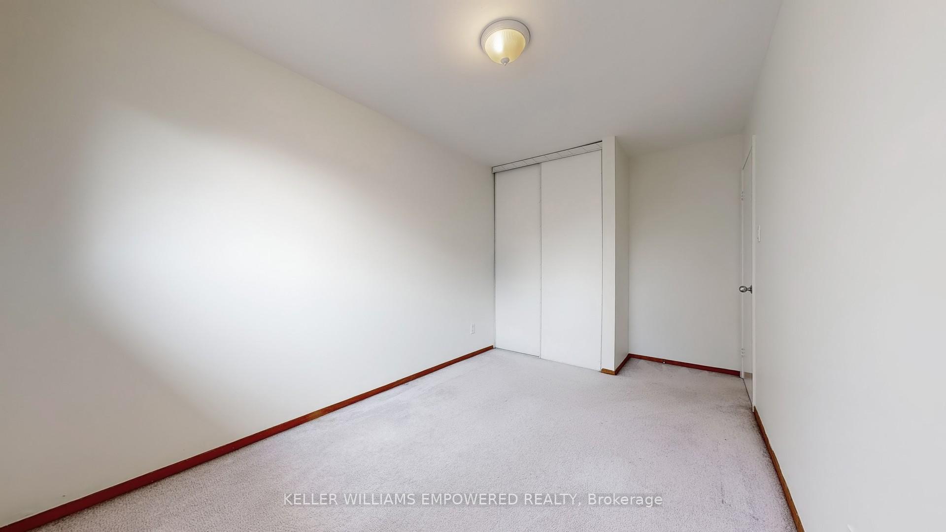 Photo 24 of 19 Harper Way, Markham, Aileen-Willowbrook — HOMEH