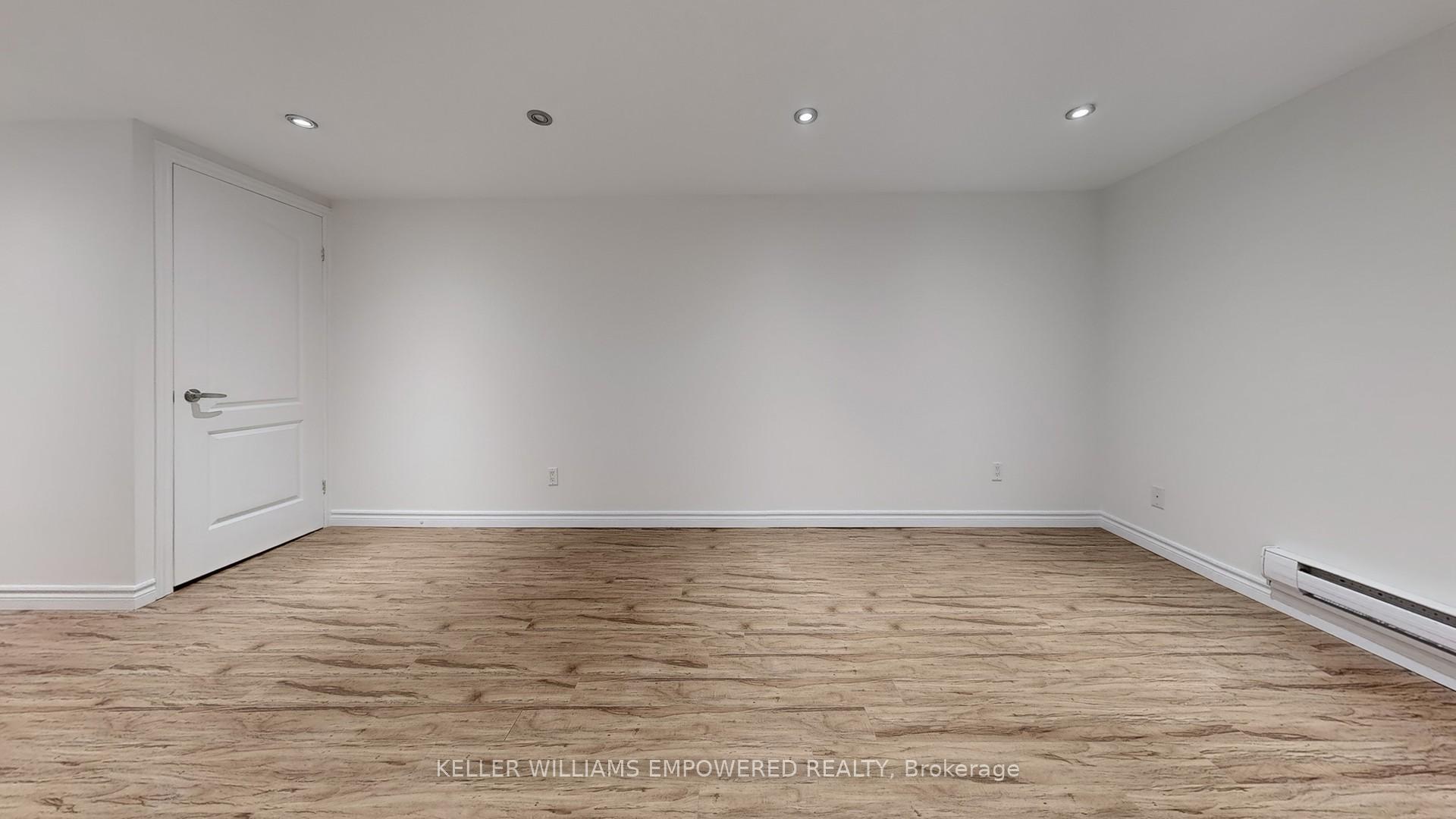 Photo 34 of 19 Harper Way, Markham, Aileen-Willowbrook — HOMEH