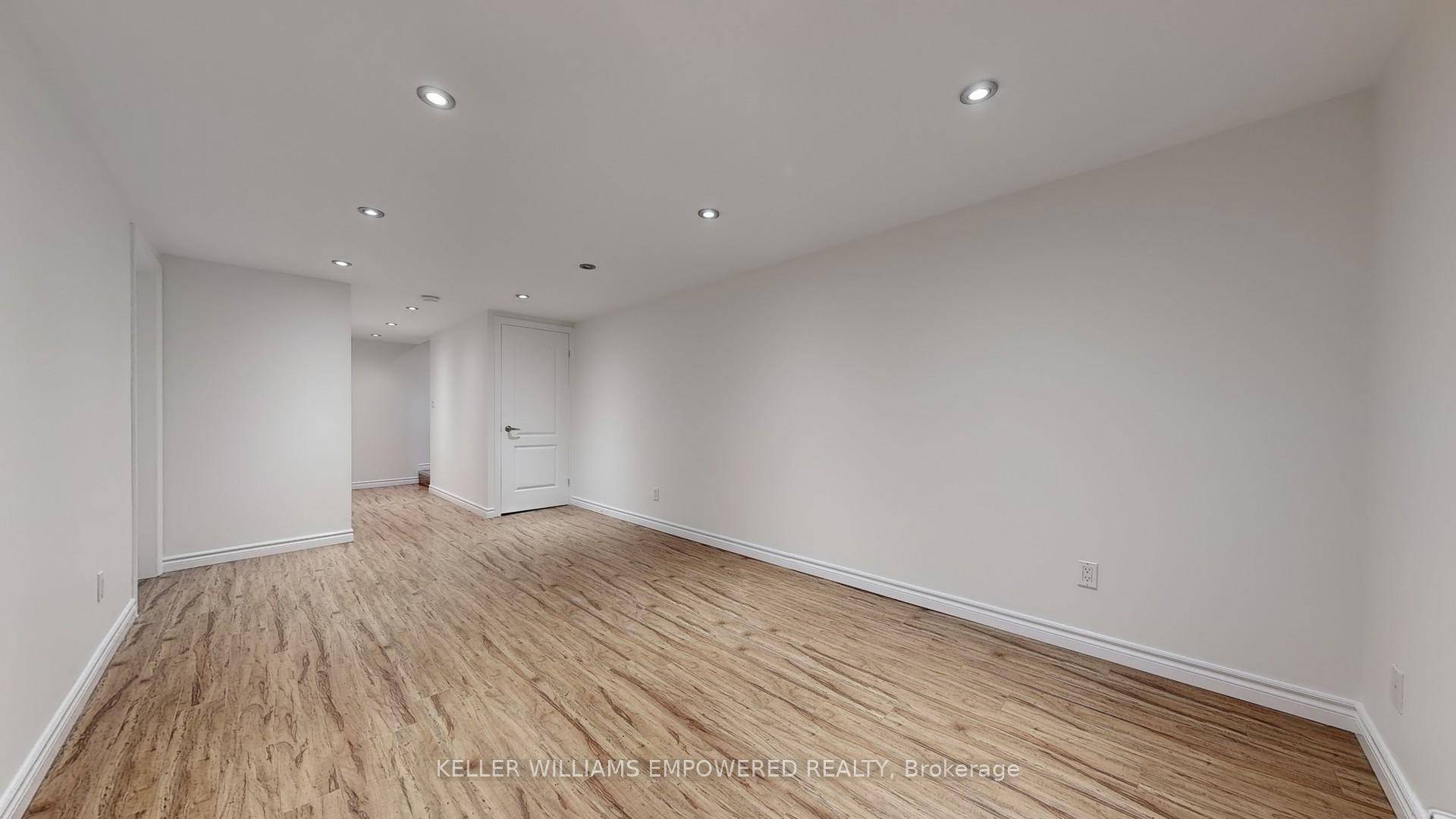 Photo 35 of 19 Harper Way, Markham, Aileen-Willowbrook — HOMEH