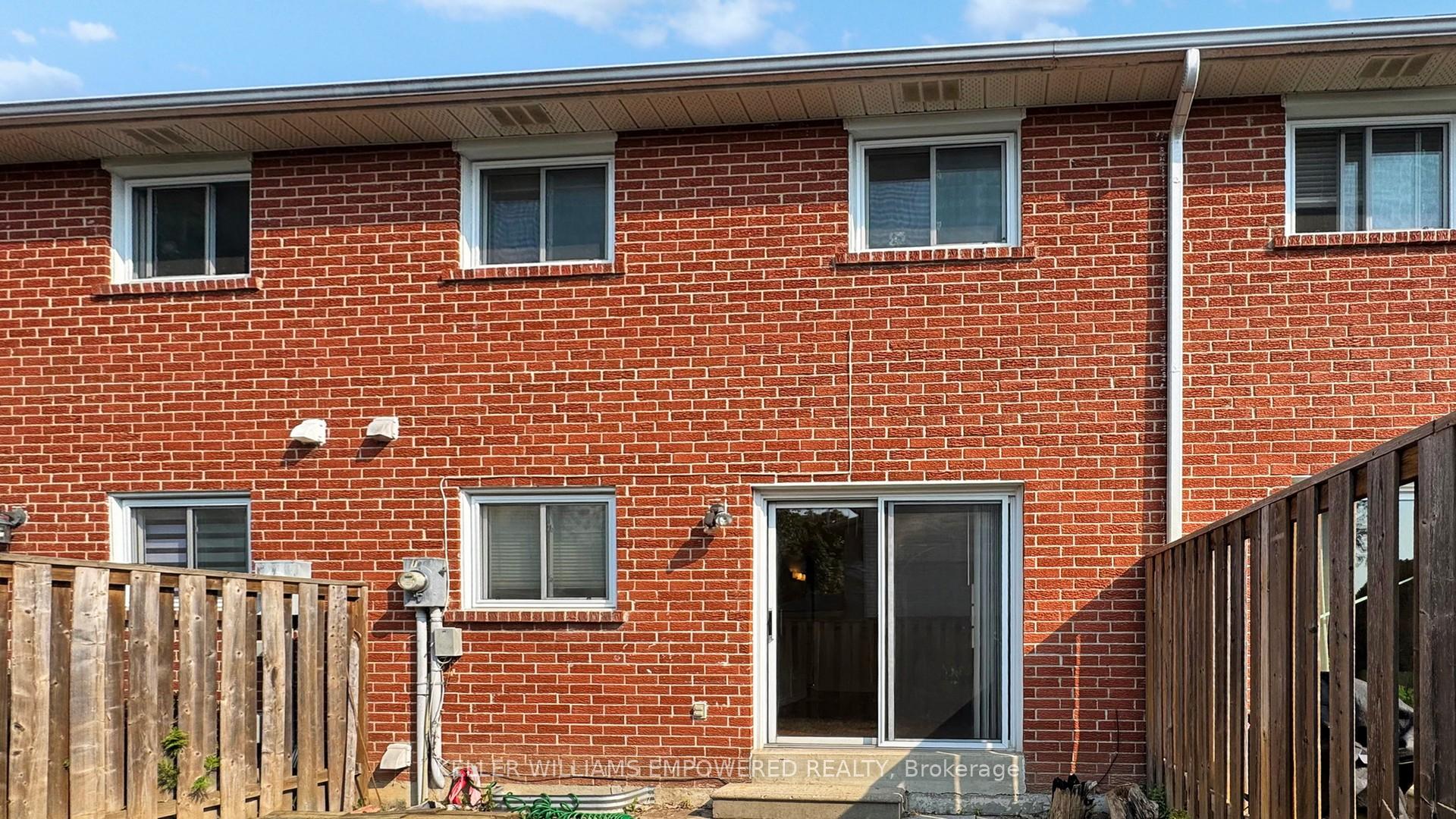 Photo 39 of 19 Harper Way, Markham, Aileen-Willowbrook — HOMEH