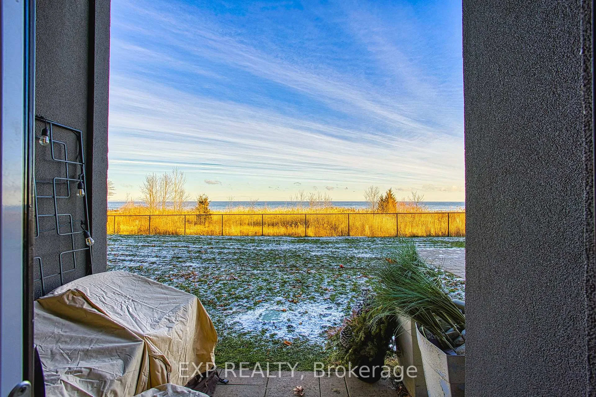 Photo 12 of Unit 130, 35 Southshore Crescent, Hamilton, Lakeshore — HOMEH