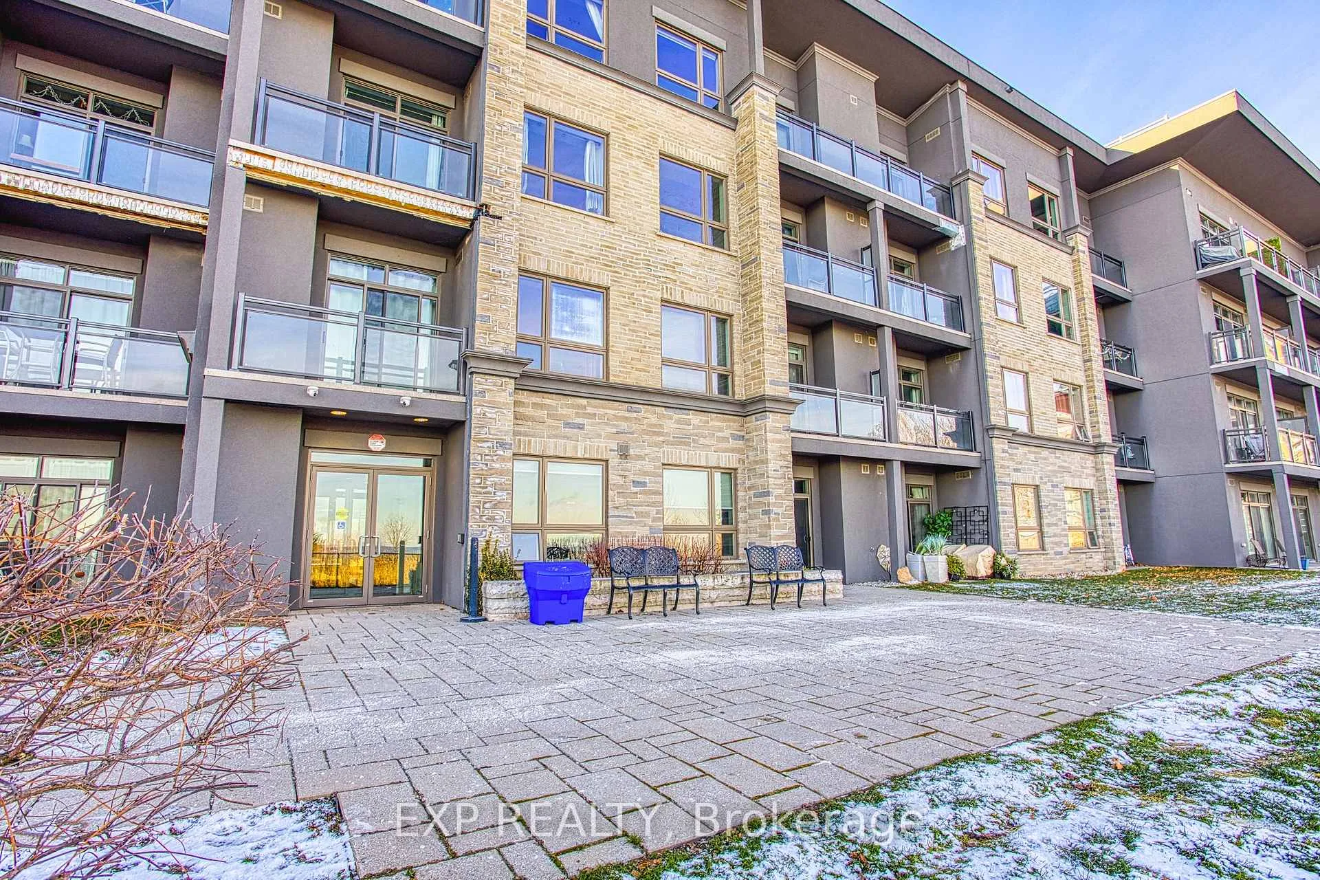 Photo 14 of Unit 130, 35 Southshore Crescent, Hamilton, Lakeshore — HOMEH