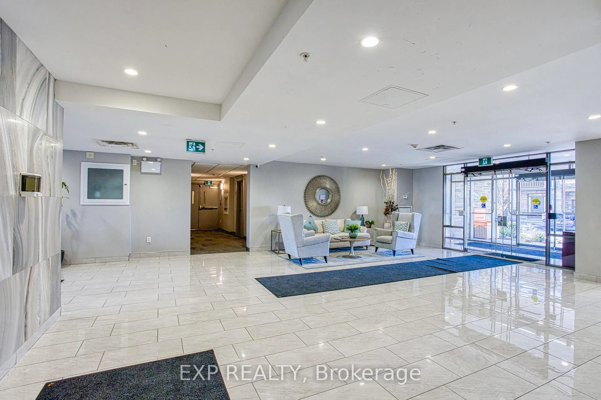 Photo 17 of Unit 130, 35 Southshore Crescent, Hamilton, Lakeshore — HOMEH
