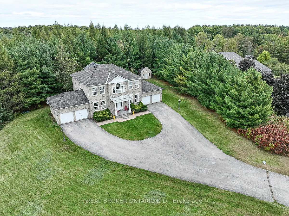 Photo 2 of 10 Costner Place, Caledon, Palgrave — HOMEH