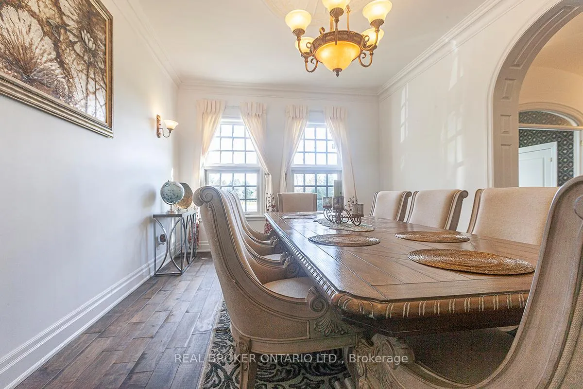 Photo 9 of 10 Costner Place, Caledon, Palgrave — HOMEH