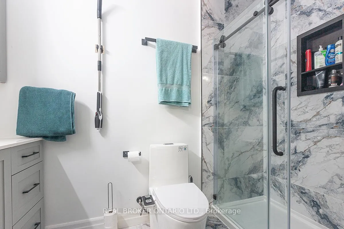 Photo 25 of 10 Costner Place, Caledon, Palgrave — HOMEH