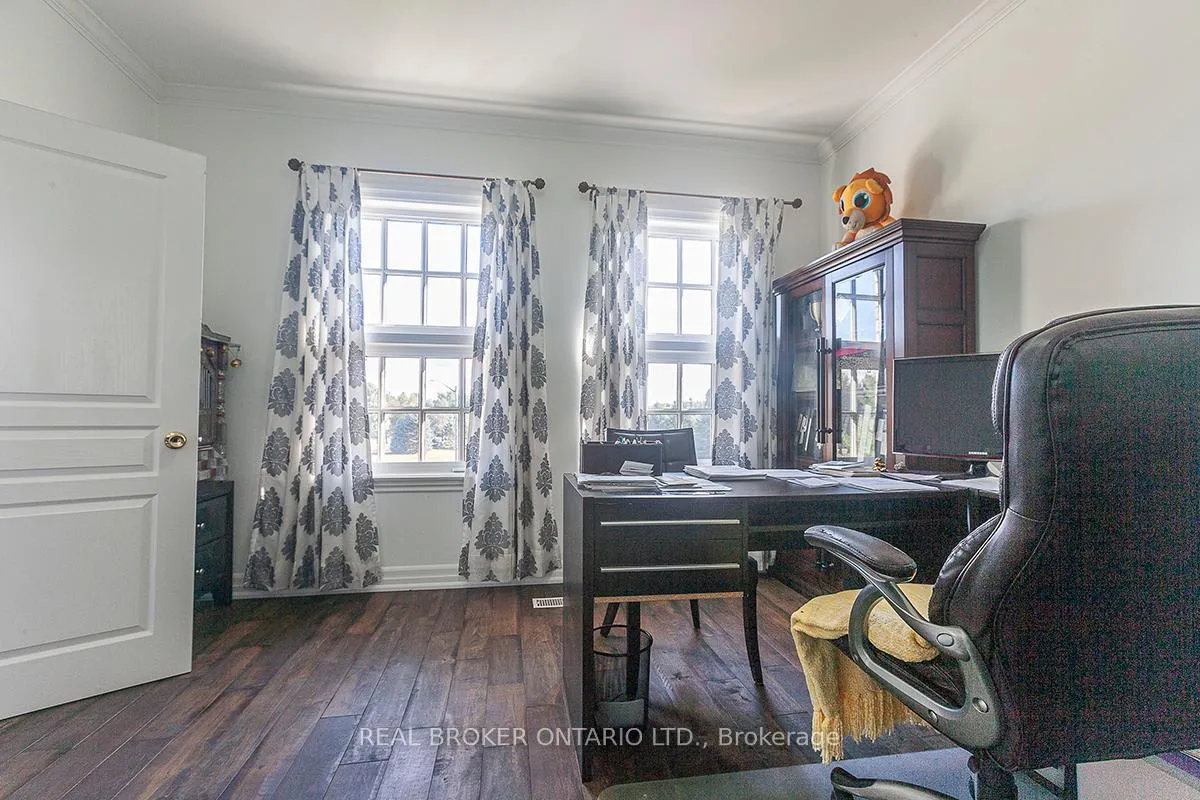 Photo 30 of 10 Costner Place, Caledon, Palgrave — HOMEH