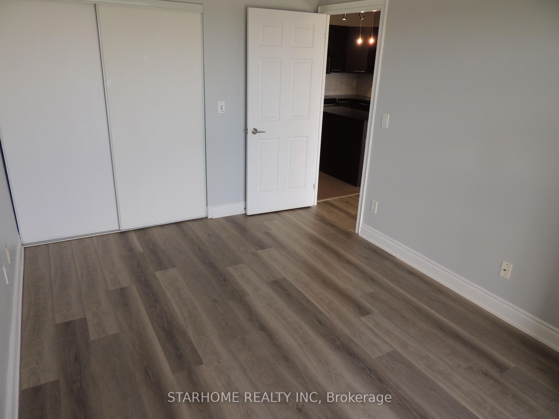 Photo 3 of Unit 610, 39 Galleria Parkway, Markham, Commerce Valley — HOMEH