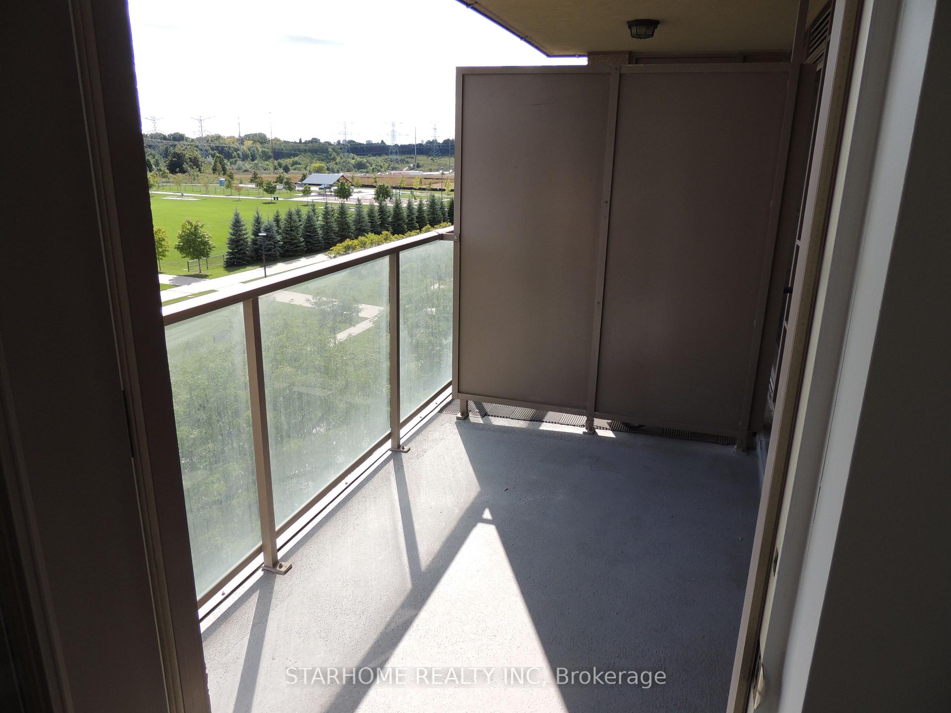 Photo 8 of Unit 610, 39 Galleria Parkway, Markham, Commerce Valley — HOMEH