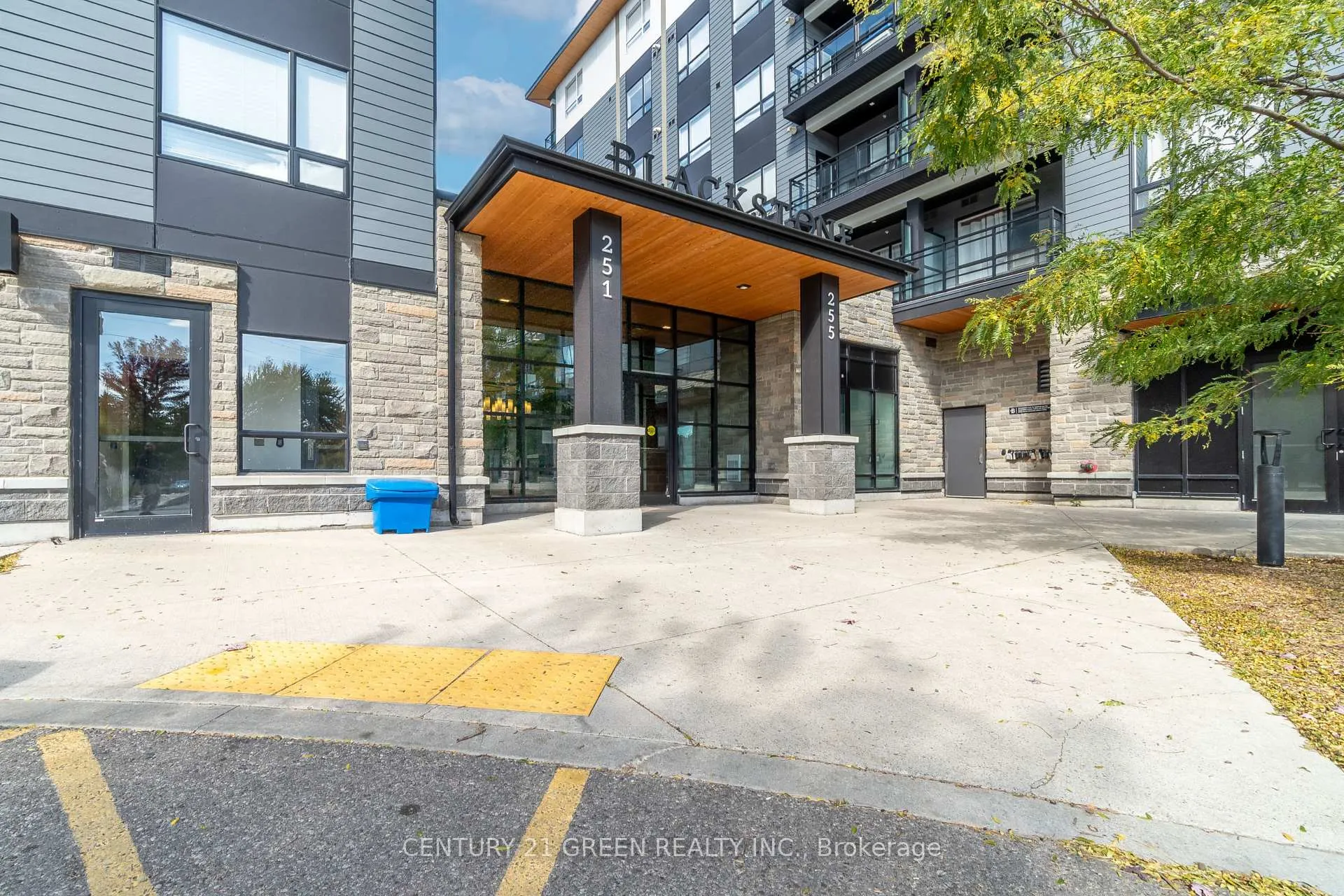 Photo 1 of Unit 407, 255 Northfield Drive E, Waterloo — HOMEH