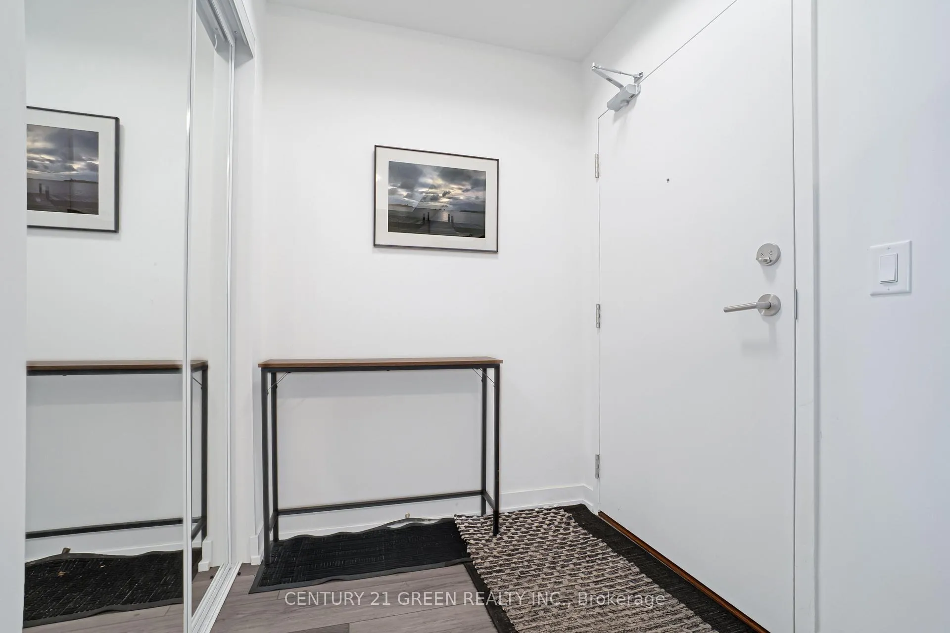 Photo 4 of Unit 407, 255 Northfield Drive E, Waterloo — HOMEH