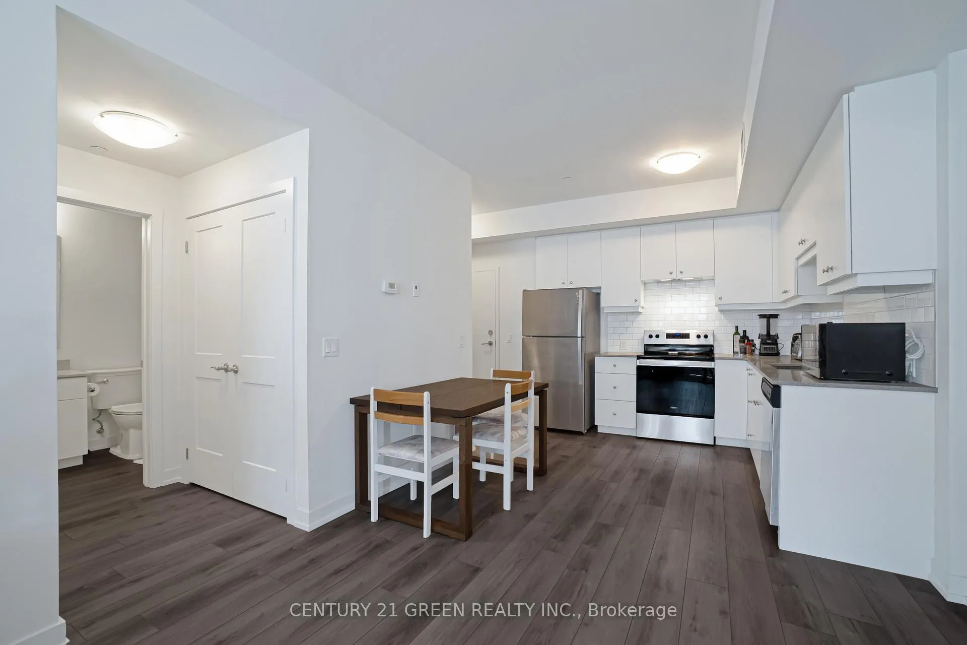 Photo 5 of Unit 407, 255 Northfield Drive E, Waterloo — HOMEH